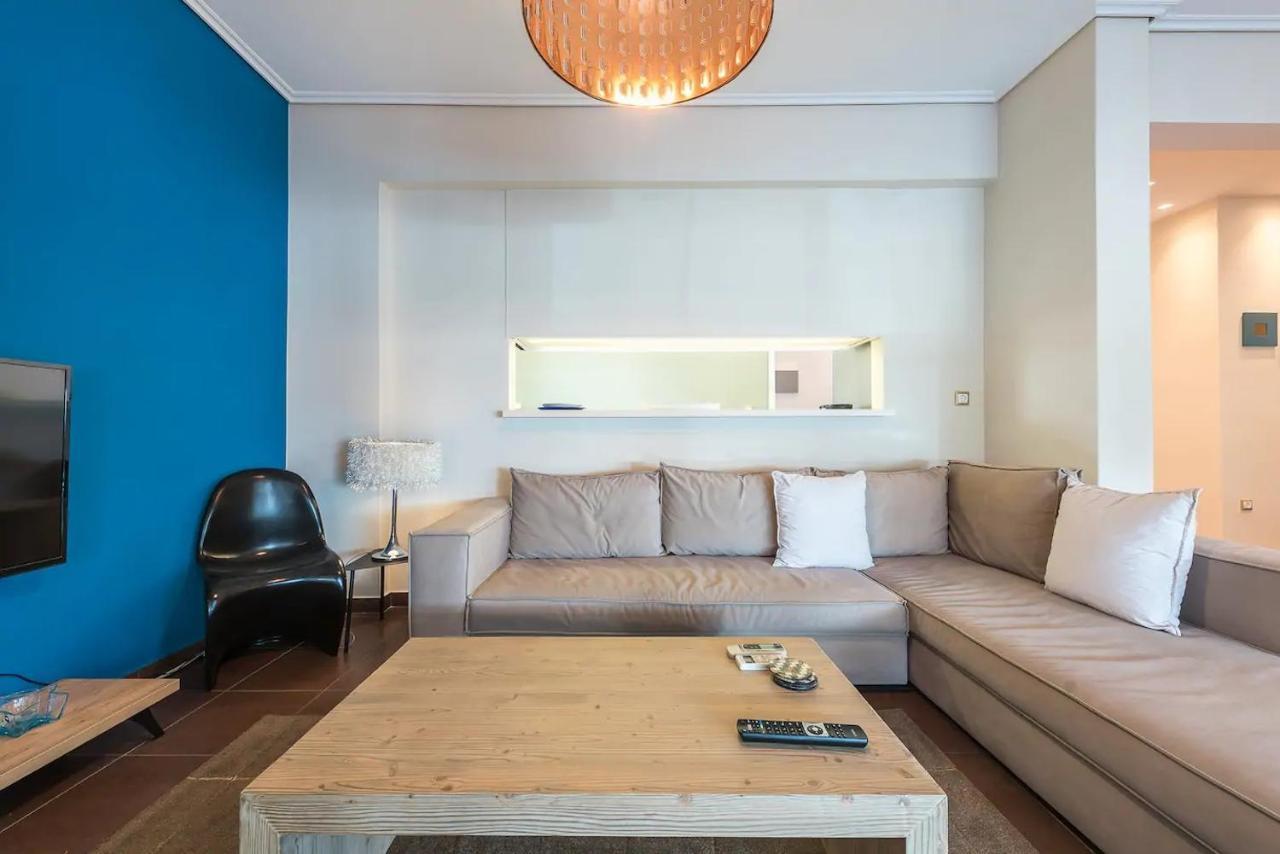 Glyfada Glass-Walled Designed Apt Atenas Exterior foto
